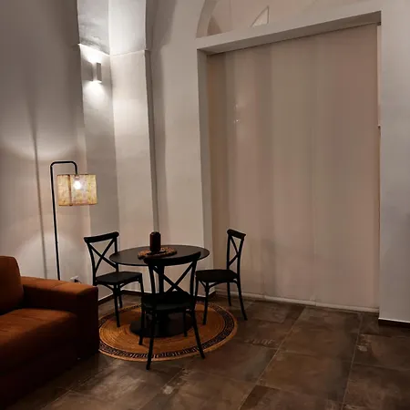Zephir Apartament *