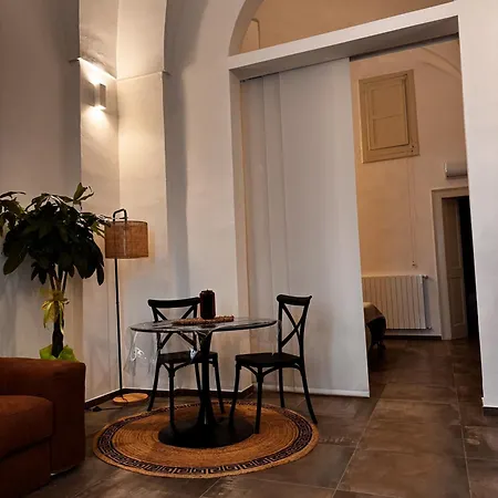 Zephir Apartament *